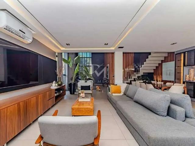Casa venda em Região Geográfica Imediata de Itajaí, Camboriú