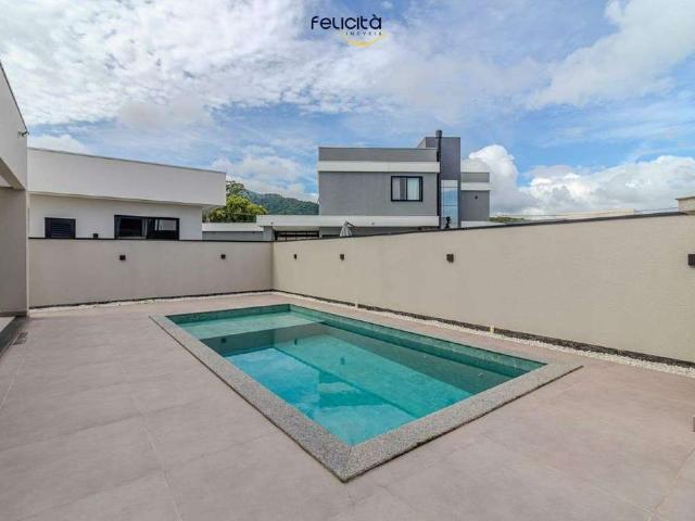 Casa venda em Região Geográfica Imediata de Itajaí, Camboriú