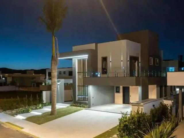 Casa venda em Região Geográfica Imediata de Itajaí, Camboriú