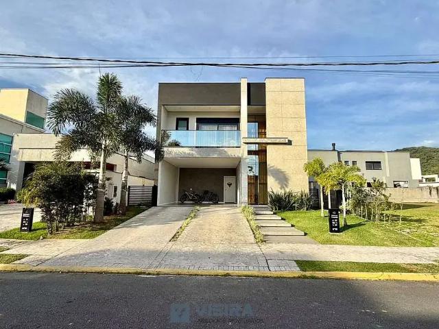Casa venda em Região Geográfica Imediata de Itajaí, Camboriú