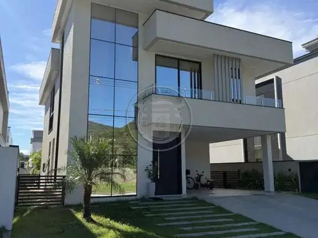 Casa venda em Região Geográfica Imediata de Itajaí, Camboriú