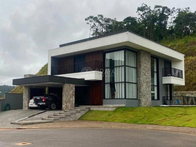 Casa venda em Região Geográfica Imediata de Itajaí, Camboriú