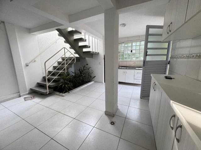 Casa venda em Bom Jesus, Campo Largo
