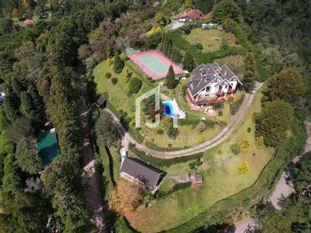Casa venda em Região Imediata de Taubaté-Pindamonhangaba, Região Metropolitana do Vale do Paraíba e Litoral Norte