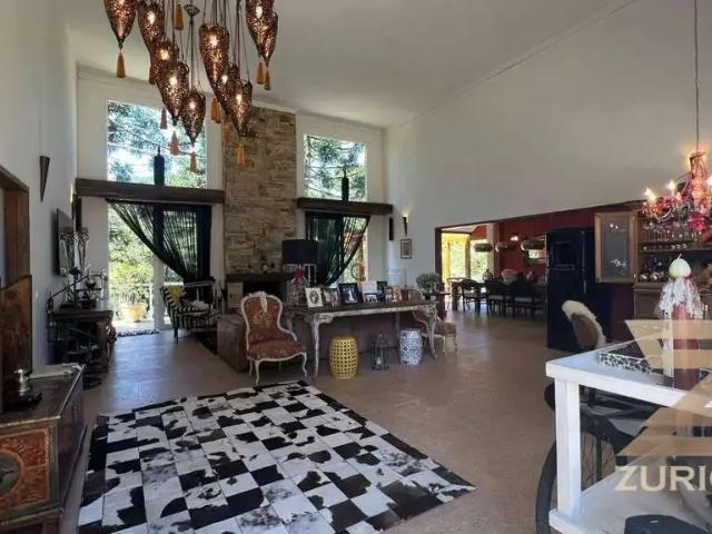 Casa venda em Região Imediata de Taubaté-Pindamonhangaba, Região Metropolitana do Vale do Paraíba e Litoral Norte