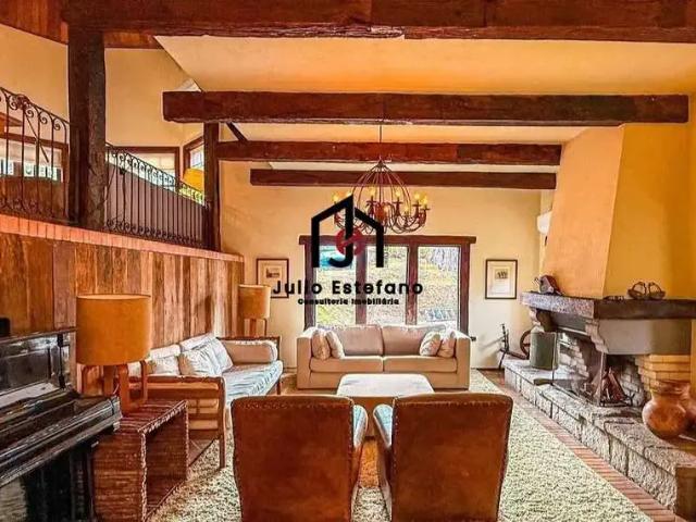 Casa venda em Região Imediata de Taubaté-Pindamonhangaba, Região Metropolitana do Vale do Paraíba e Litoral Norte