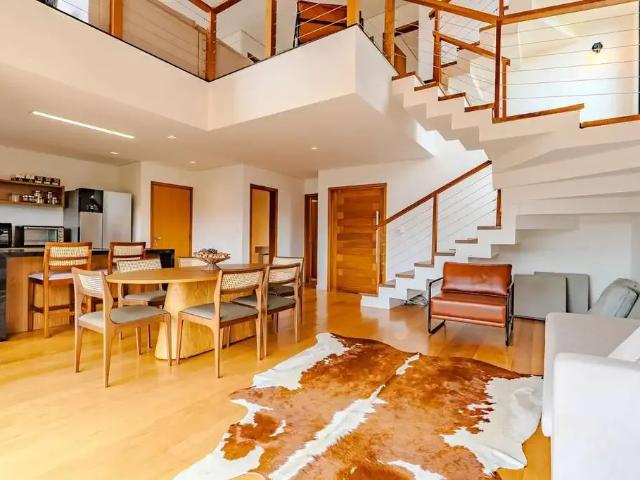 Casa venda em Região Imediata de Taubaté-Pindamonhangaba, Região Metropolitana do Vale do Paraíba e Litoral Norte