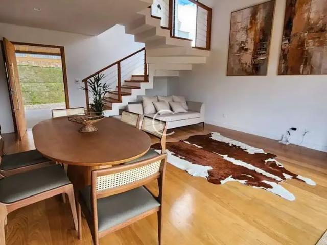 Casa venda em Região Imediata de Taubaté-Pindamonhangaba, Região Metropolitana do Vale do Paraíba e Litoral Norte