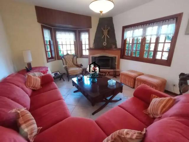 Casa venda em Região Imediata de Taubaté-Pindamonhangaba, Região Metropolitana do Vale do Paraíba e Litoral Norte