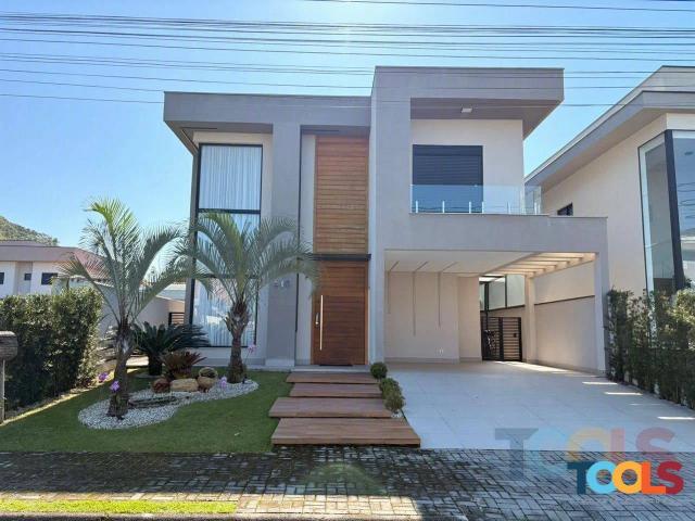 Casa venda em Jardim dos Sindicatos, Caraguatatuba
