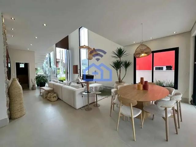 Casa venda em Região Imediata de Caraguatatuba-Ubatuba-São Sebastião, Região Metropolitana do Vale do Paraíba e Litoral Norte