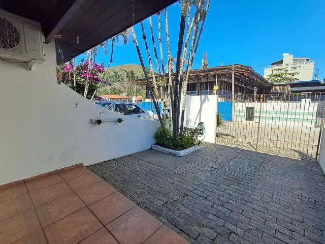 Casa venda em Região Imediata de Caraguatatuba-Ubatuba-São Sebastião, Região Metropolitana do Vale do Paraíba e Litoral Norte