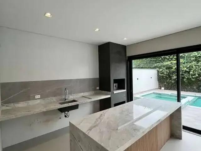 Casa venda em Região Imediata de Caraguatatuba-Ubatuba-São Sebastião, Região Metropolitana do Vale do Paraíba e Litoral Norte