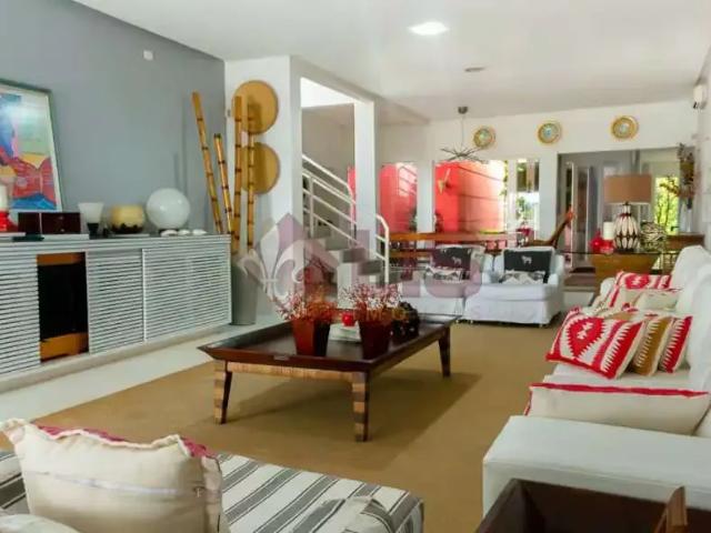 Casa venda em Caraguatatuba
