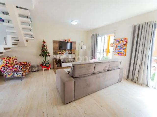 Casa venda em Condomínio Parque Primavera, Carapicuíba