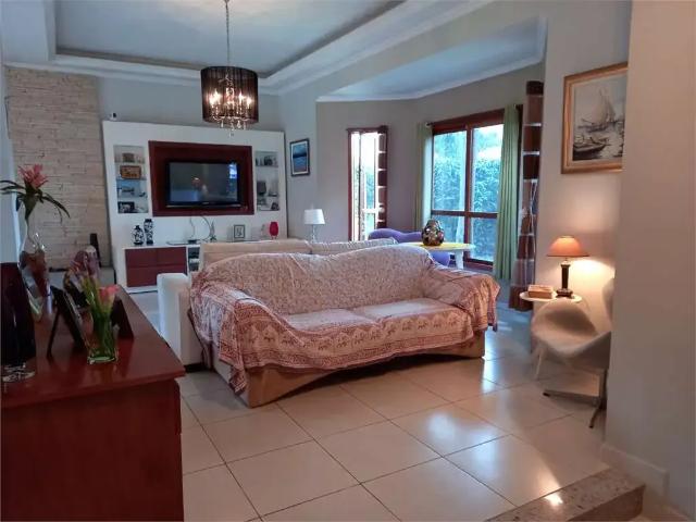 Casa venda em Parque Flórida, Carapicuíba