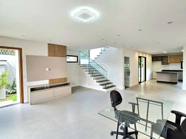 Casa venda em Condomínio Parque Primavera, Carapicuíba