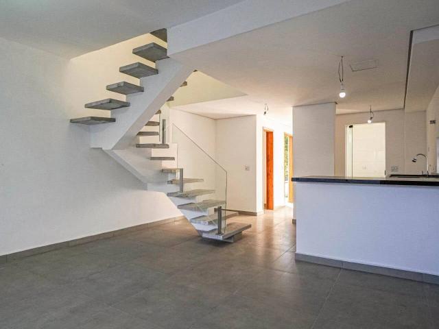 Casa venda em Jardim Ana Estela, Carapicuíba