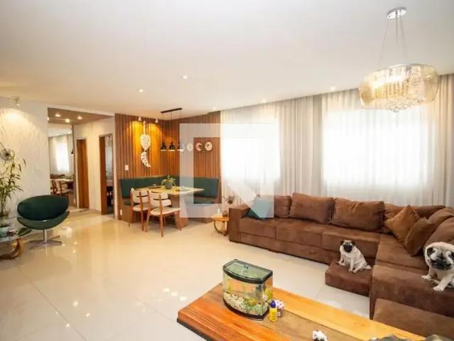 Casa venda em Região Geográfica Imediata de Belo Horizonte, Região Metropolitana de Belo Horizonte
