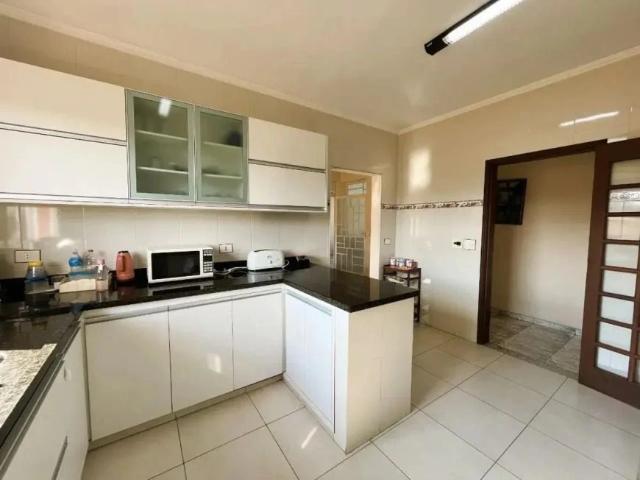Casa venda em Jardim Lambreta, Cotia