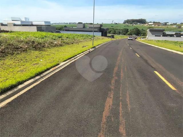 Casa venda em Cravinhos, Região Geográfica Intermediária de Ribeirão Preto