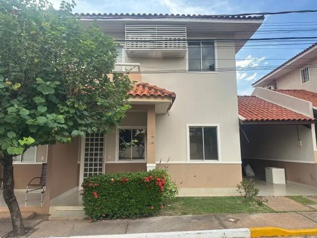 Casa venda em Região Geográfica Imediata de Cuiabá, Região Metropolitana do Vale do Rio Cuiabá