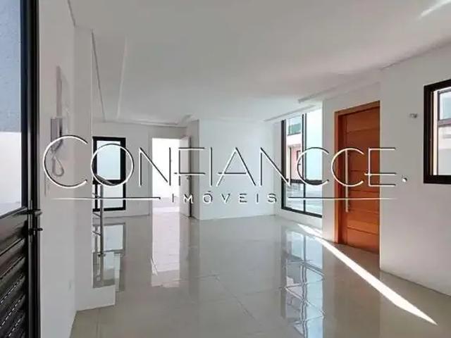 Casa venda em Bom Retiro, Curitiba