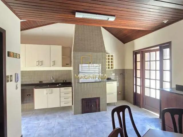 Casa venda em Jardim Botânico, Curitiba