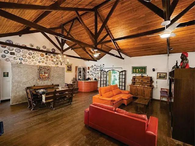 Casa venda em Região Imediata de São Paulo, Região Metropolitana de São Paulo