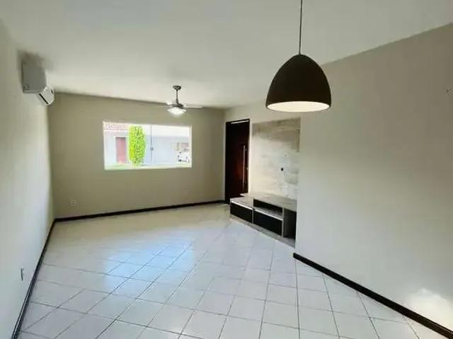 Casa venda em Região Geográfica Imediata de Salvador, Região Metropolitana de Salvador
