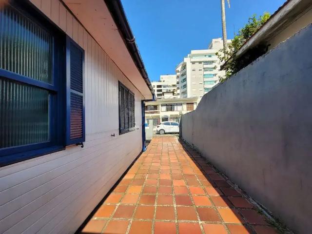 Casa venda em Região Geográfica Imediata de Florianópolis, Desterro