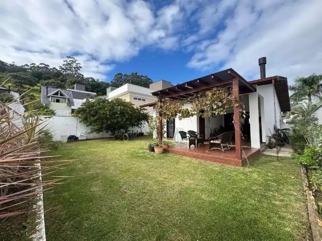Casa venda em Região Geográfica Imediata de Florianópolis, Desterro
