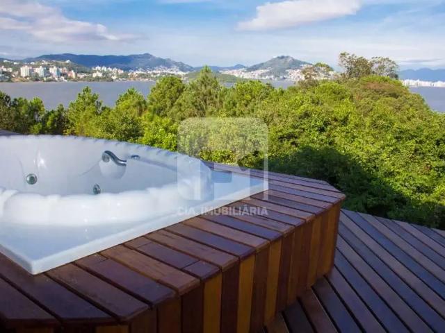 Casa venda em Região Geográfica Imediata de Florianópolis, Desterro