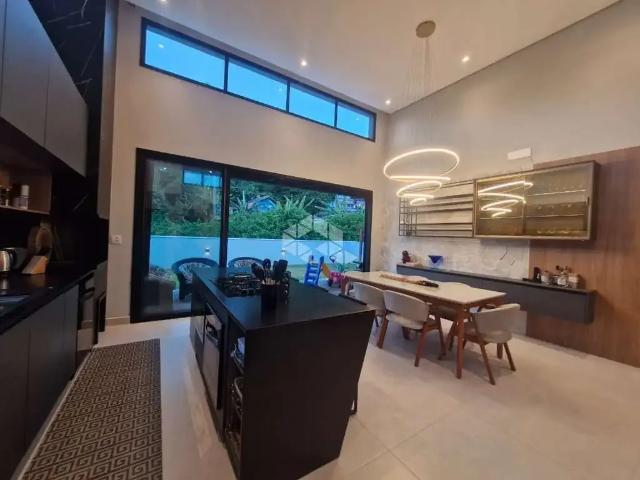 Casa venda em Região Geográfica Imediata de Florianópolis, Desterro