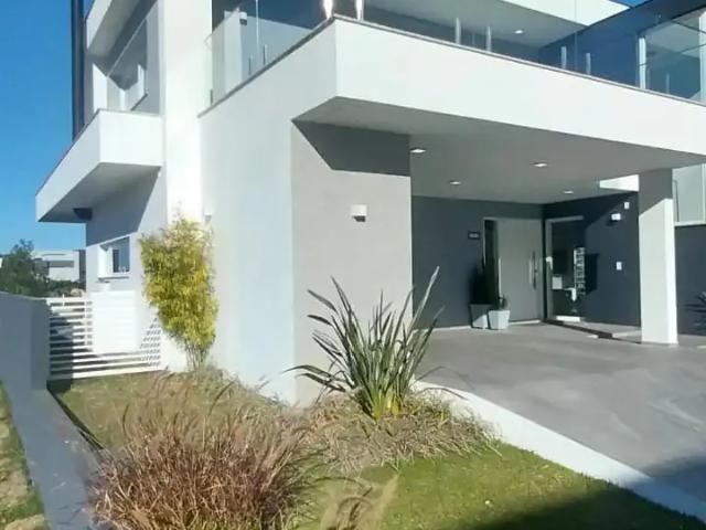 Casa venda em Região Geográfica Imediata de Florianópolis, Desterro