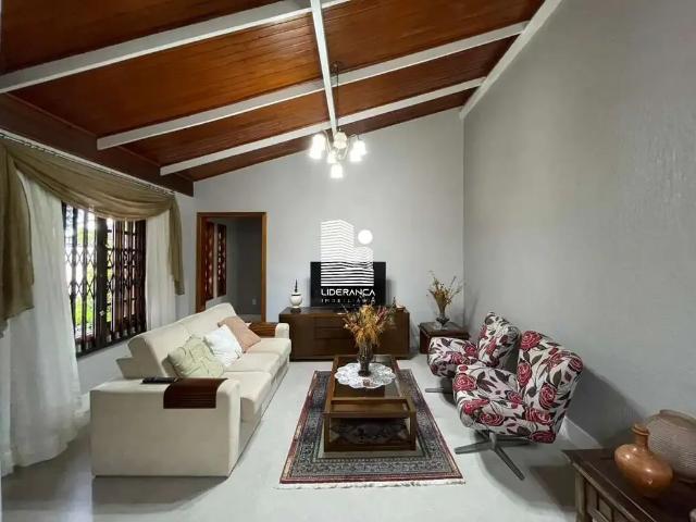 Casa venda em Região Geográfica Imediata de Florianópolis, Desterro