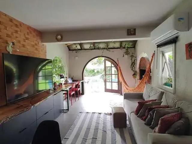 Casa venda em Região Geográfica Imediata de Florianópolis, Desterro