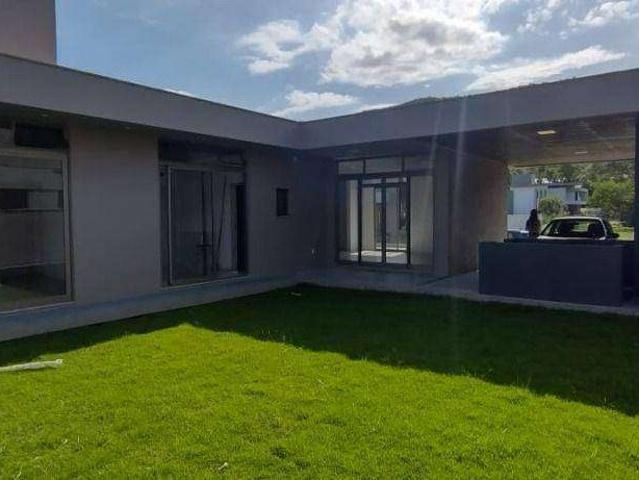 Casa venda em Região Geográfica Imediata de Florianópolis, Desterro