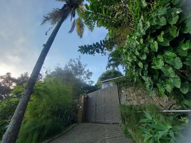 Casa venda em Região Geográfica Imediata de Florianópolis, Desterro