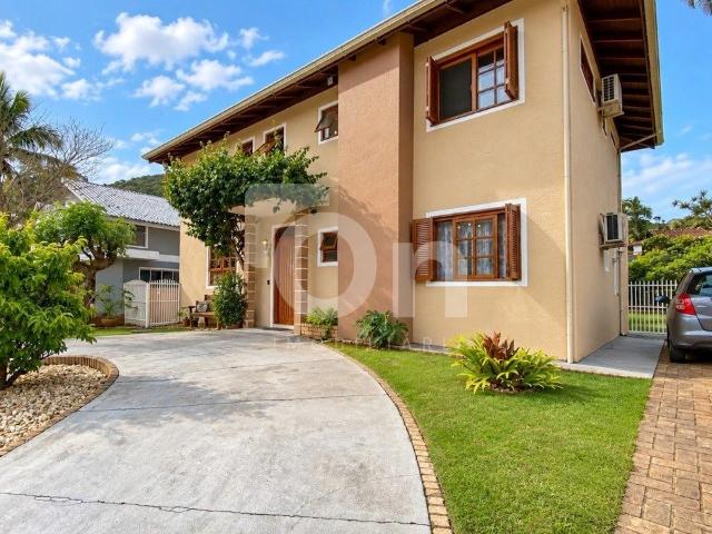 Casa venda em Sambaqui, Florianópolis