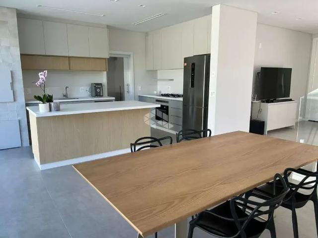 Casa venda em Região Geográfica Imediata de Florianópolis, Desterro