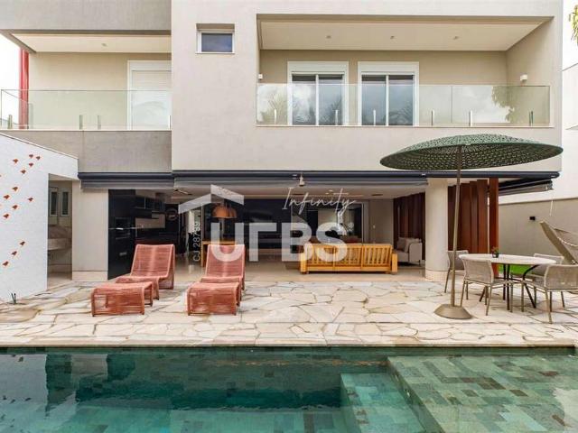 Casa venda em Goiânia, Região Geográfica Intermediária de Goiânia