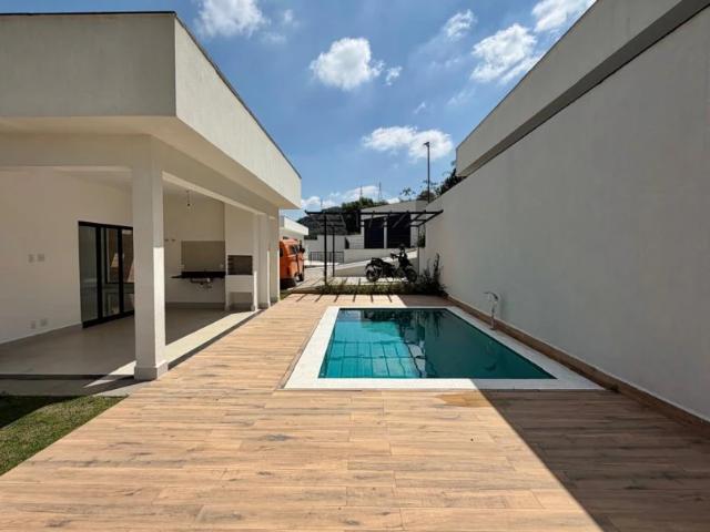 Casa venda em Guararema