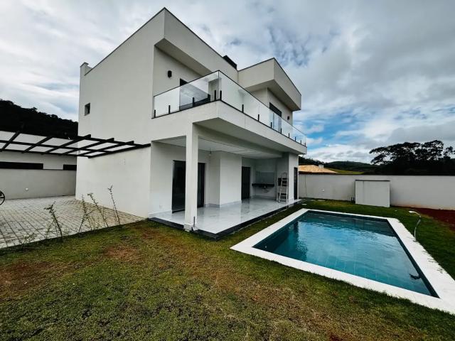 Casa venda em Guararema