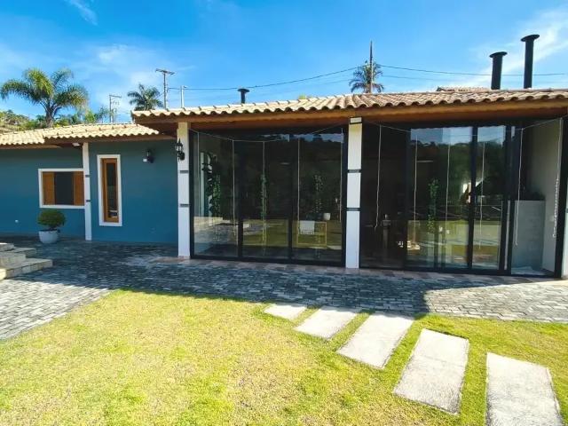 Casa venda em Guararema