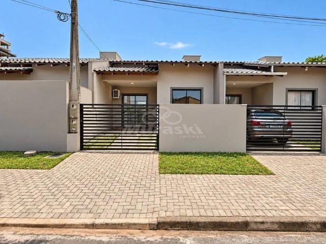 Casa venda em Piçarras, Guaratuba