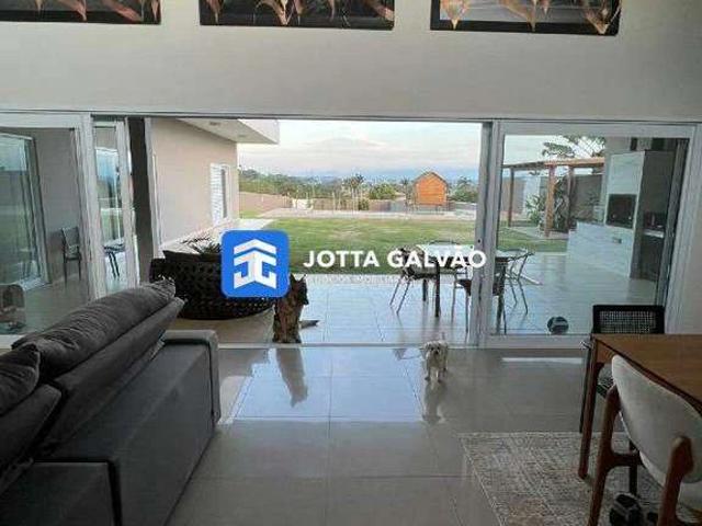 Casa venda em Holambra