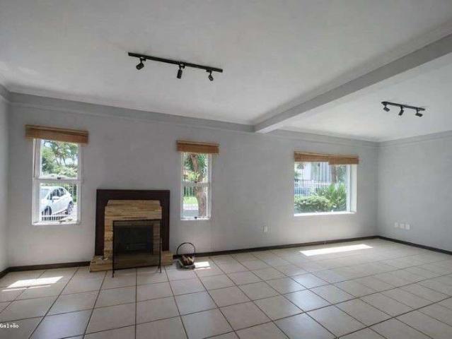 Casa venda em Residencial Palm Park, Holambra