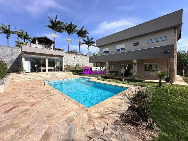Casa venda em Ibiúna