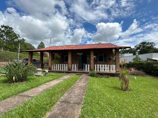 Casa venda em Igarapé, Região Geográfica Intermediária de Belo Horizonte